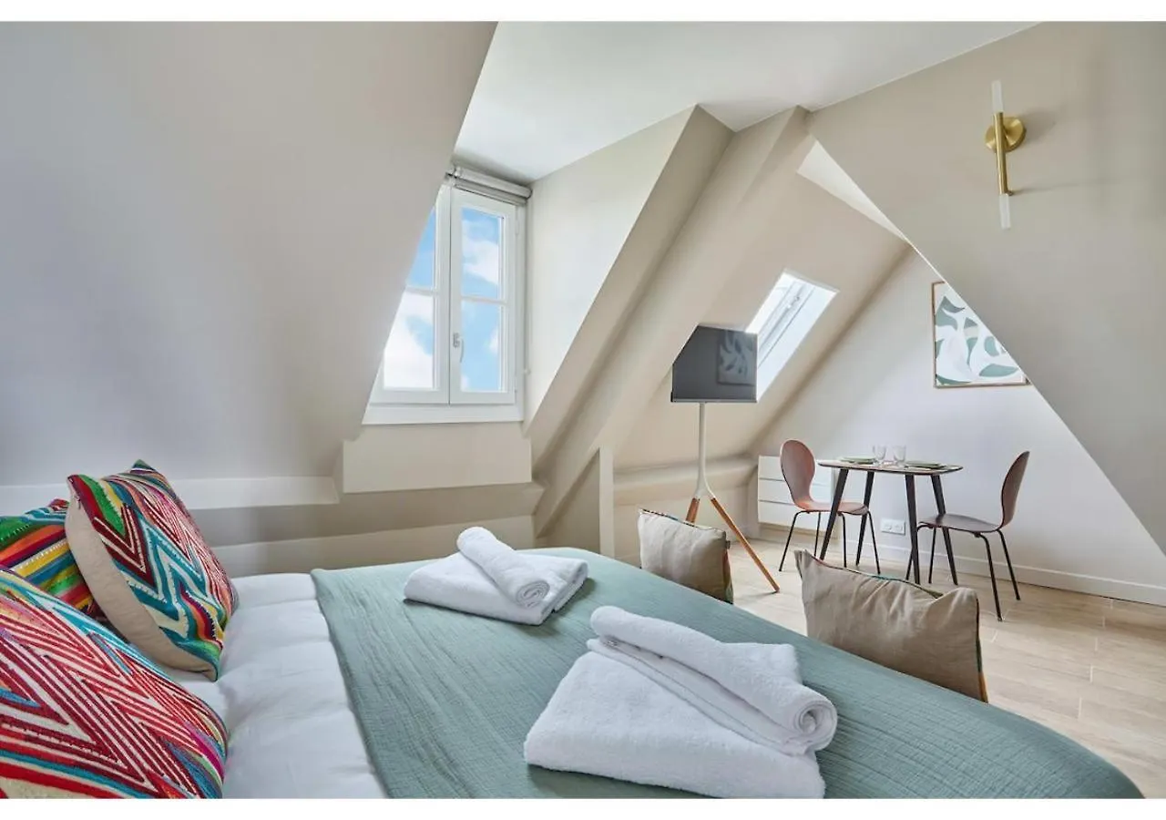 Apartamento Charming Studio Center Of Paris Le Marais Francia