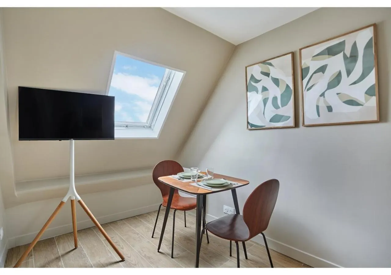 Charming Studio Center Of Paris Le Marais 0*,  France